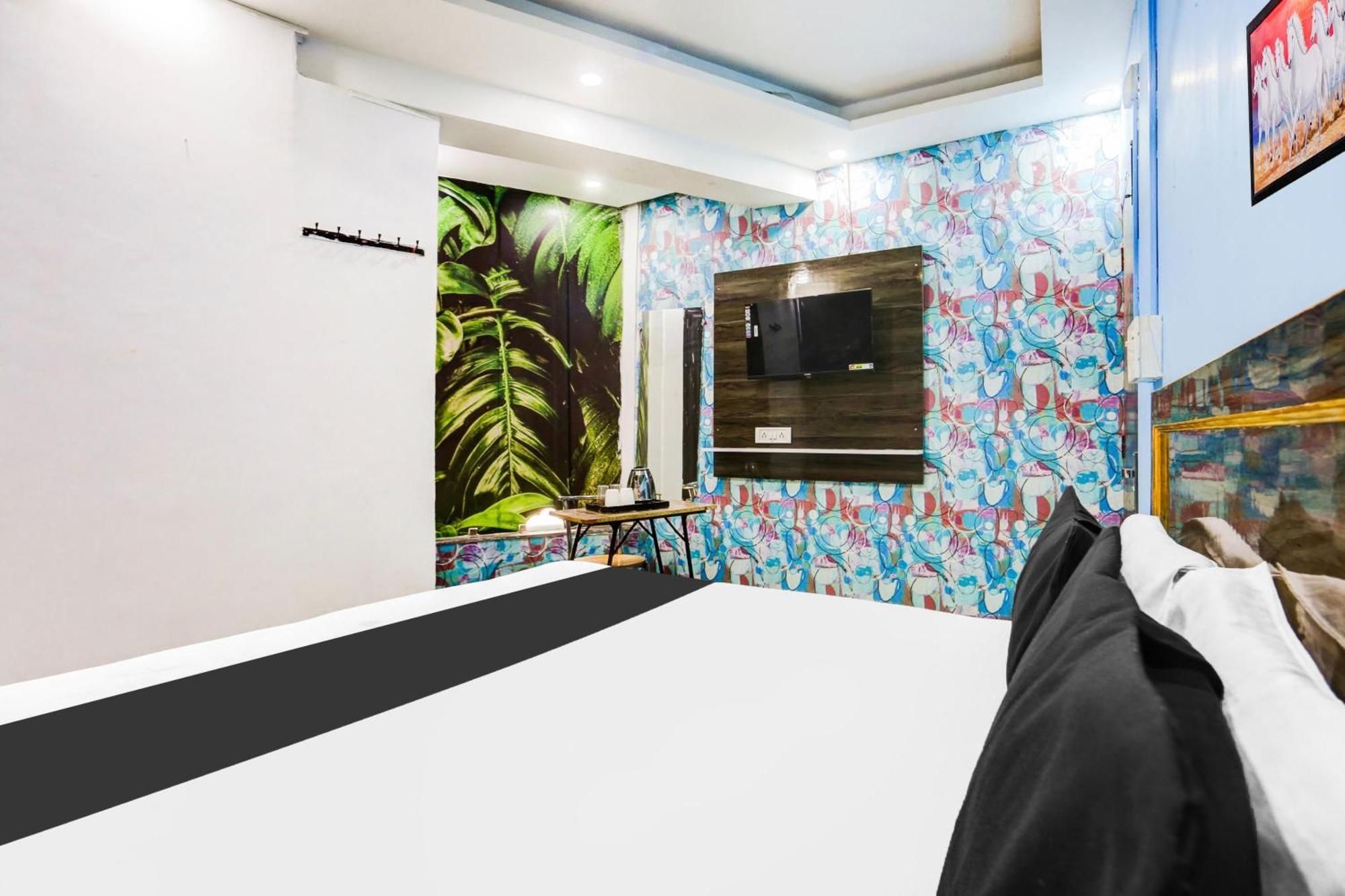 Hotel Rk Plaza 뉴델리 외부 사진